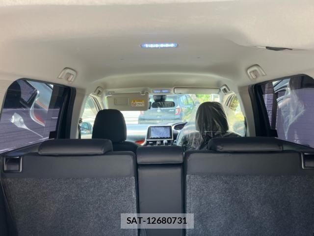 Toyota SIENTA 2018-09 6998308-7