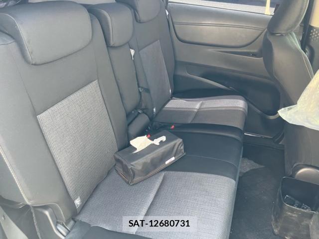 Toyota SIENTA 2018-09 6998308-20