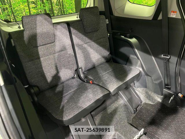 Toyota SIENTA 2023-06 6998279-10