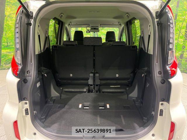 Toyota SIENTA 2023-06 6998279-11