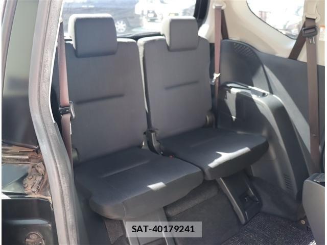 Toyota SIENTA 2017-11 6998292-9