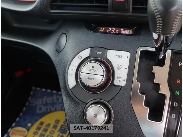 Toyota SIENTA 2017-11 6998292-20