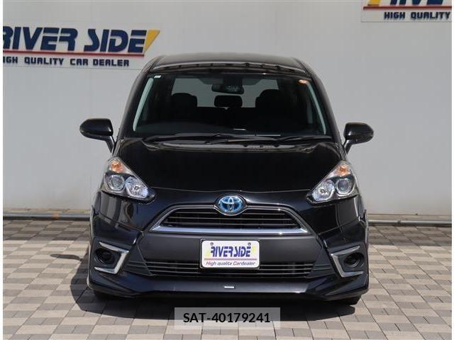 Toyota SIENTA 2017-11 6998292-24