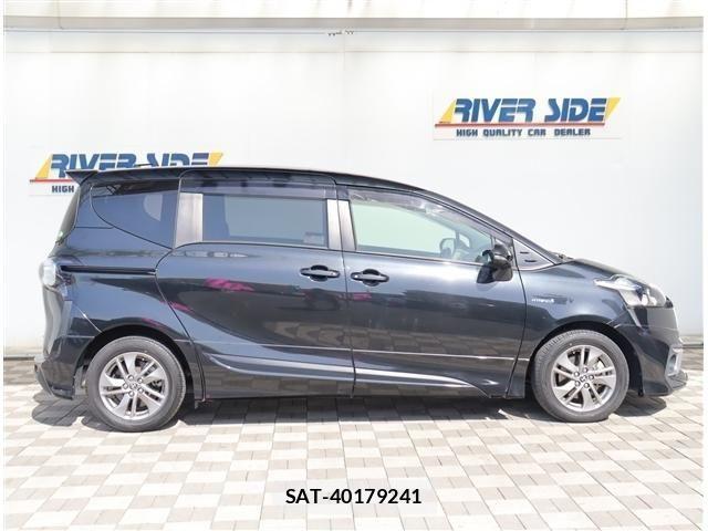 Toyota SIENTA 2017-11 6998292-4