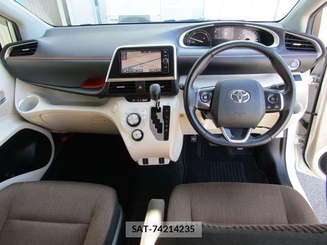 Toyota SIENTA 2017-05 6998305-10