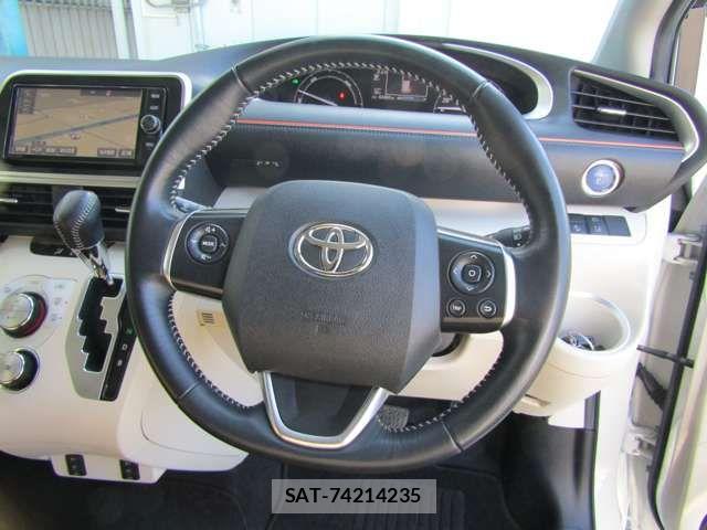 Toyota SIENTA 2017-05 6998305-12