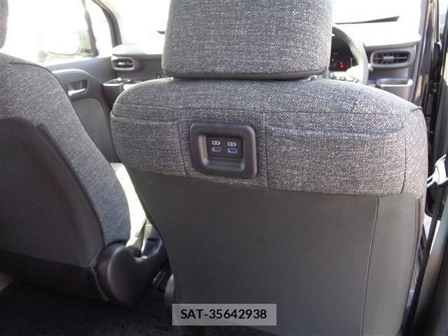 Toyota SIENTA 2023-05 6998290-18