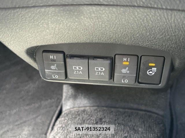 Toyota SIENTA 2020-04 6998293-14