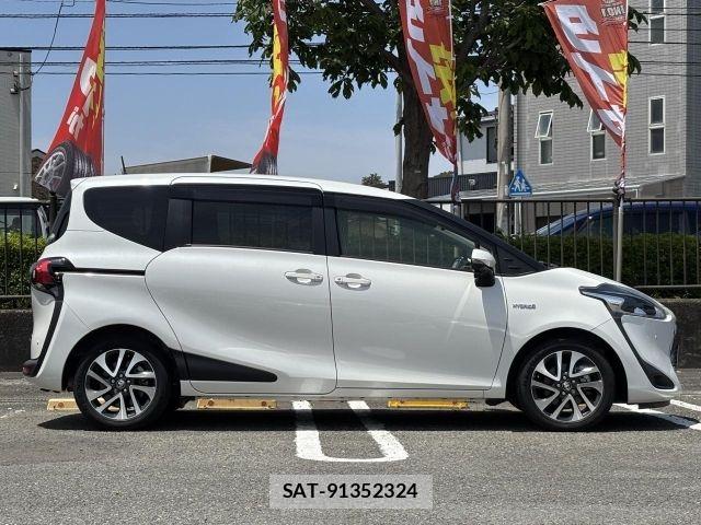 Toyota SIENTA 2020-04 6998293-19