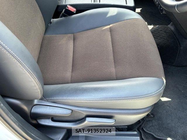 Toyota SIENTA 2020-04 6998293-5