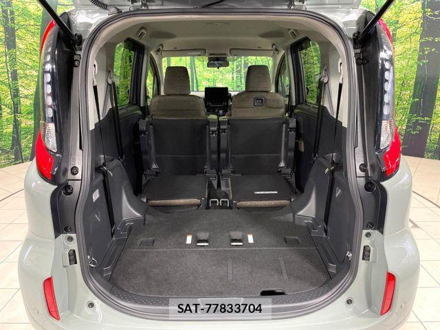 Toyota SIENTA 2024-09 7021599-10