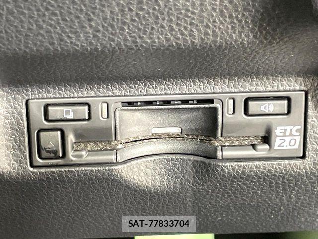 Toyota SIENTA 2024-09 7021599-6
