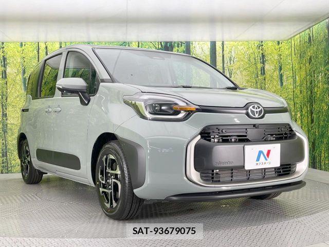 Toyota SIENTA 2026-03 7021592-16