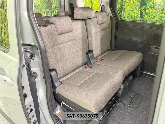 Toyota SIENTA 2026-03 7021592-8