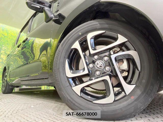 Toyota SIENTA 2023-05 7021596-13