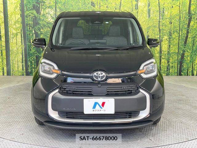 Toyota SIENTA 2023-05 7021596-14