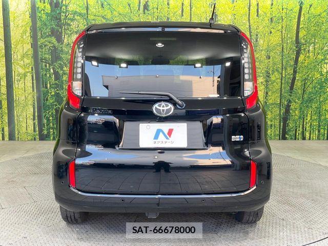 Toyota SIENTA 2023-05 7021596-15