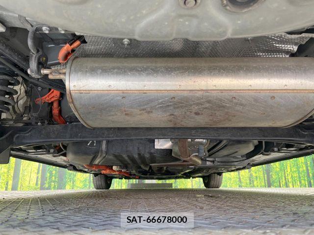 Toyota SIENTA 2023-05 7021596-18
