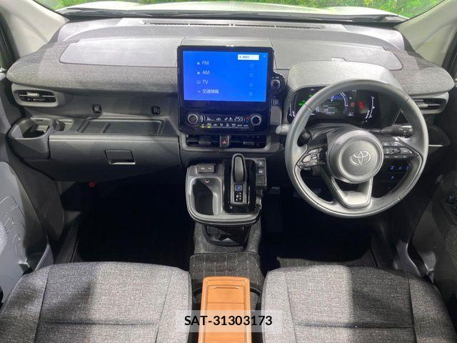 Toyota SIENTA 2024-09 7021603-1
