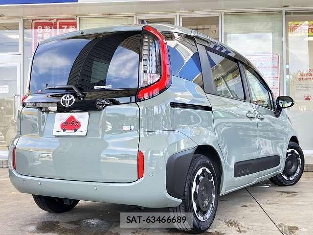 Toyota SIENTA 2024-05 7021602-2