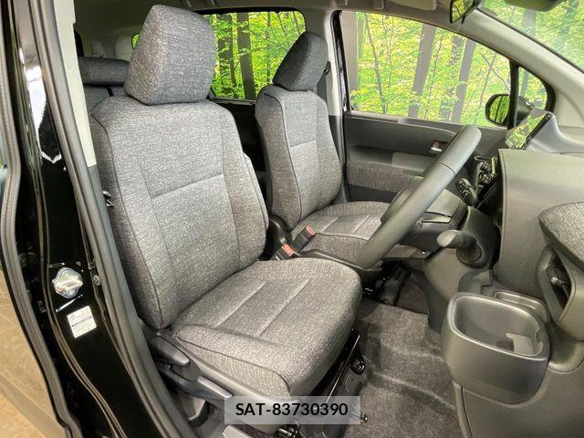 Toyota SIENTA 2026-04 7021593-7