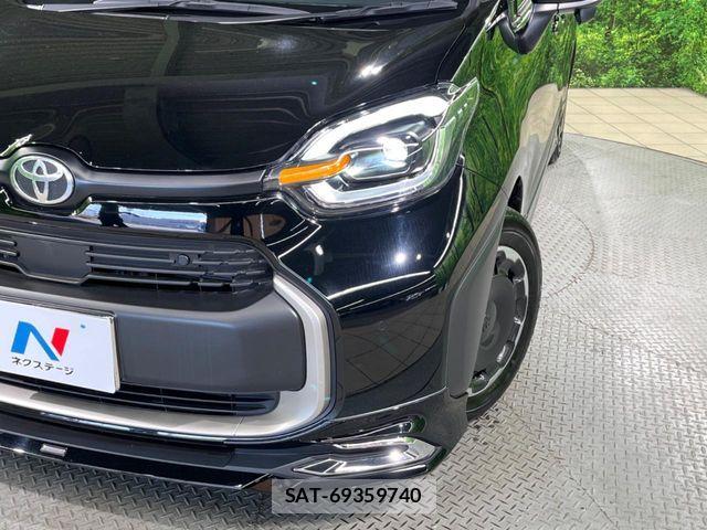 Toyota SIENTA 2024-01 7021597-11