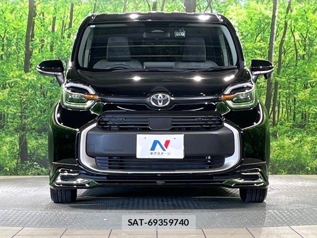 Toyota SIENTA 2024-01 7021597-13
