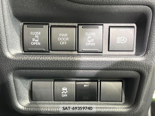 Toyota SIENTA 2024-01 7021597-5
