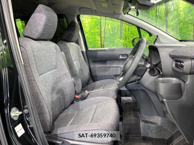 Toyota SIENTA 2024-01 7021597-7