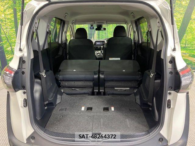 Toyota SIENTA 2017-04 7021605-10