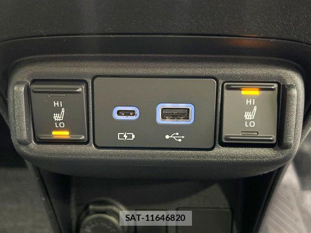 Toyota SIENTA 2026-02 7060722-5