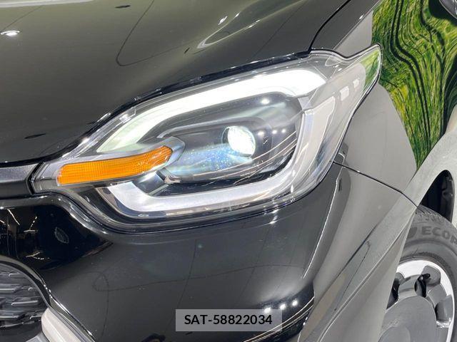 Toyota SIENTA 2023-03 7060726-12