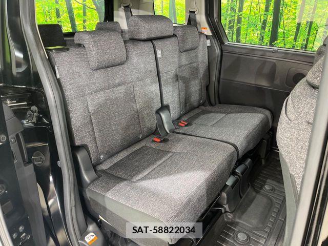 Toyota SIENTA 2023-03 7060726-8