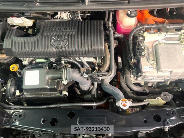 Toyota SIENTA 2020-10 7060730-17