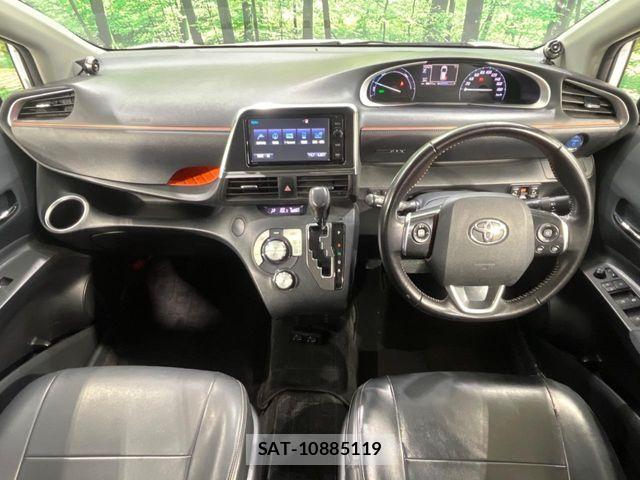 Toyota SIENTA 2015-10 7060736-1