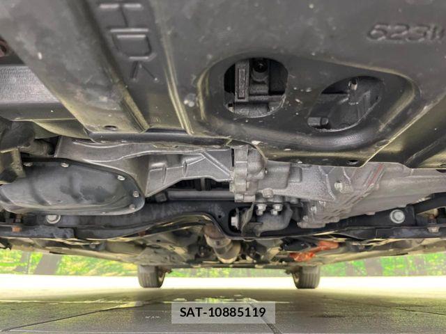 Toyota SIENTA 2015-10 7060736-19