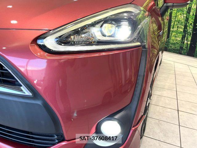 Toyota SIENTA 2015-07 7060739-11