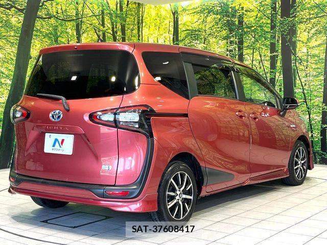 Toyota SIENTA 2015-07 7060739-16