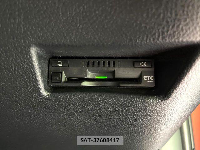 Toyota SIENTA 2015-07 7060739-6