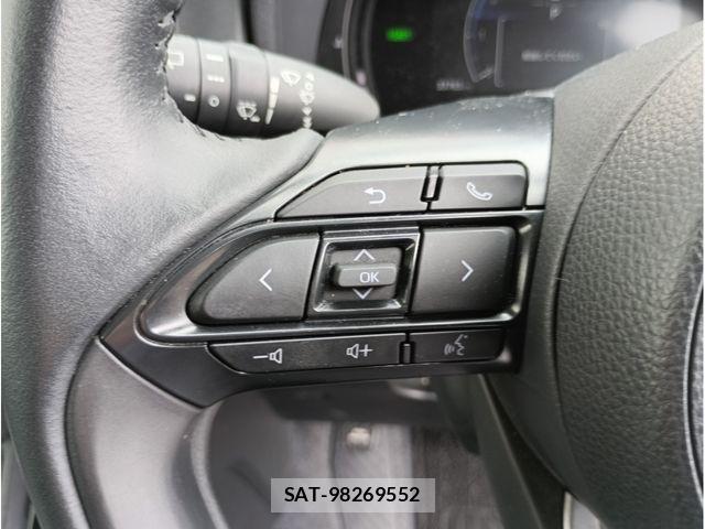Toyota SIENTA 2022-09 7060731-5