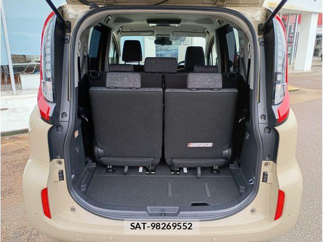 Toyota SIENTA 2022-09 7060731-8