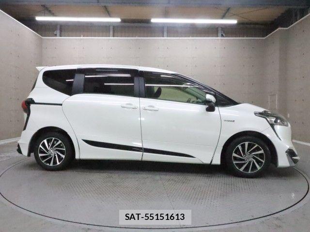 Toyota SIENTA 2019-05 7060733-25