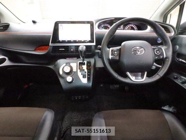 Toyota SIENTA 2019-05 7060733-2