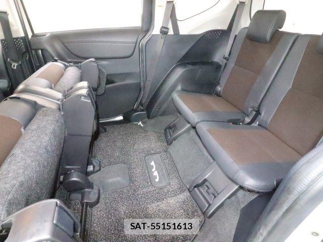 Toyota SIENTA 2019-05 7060733-8