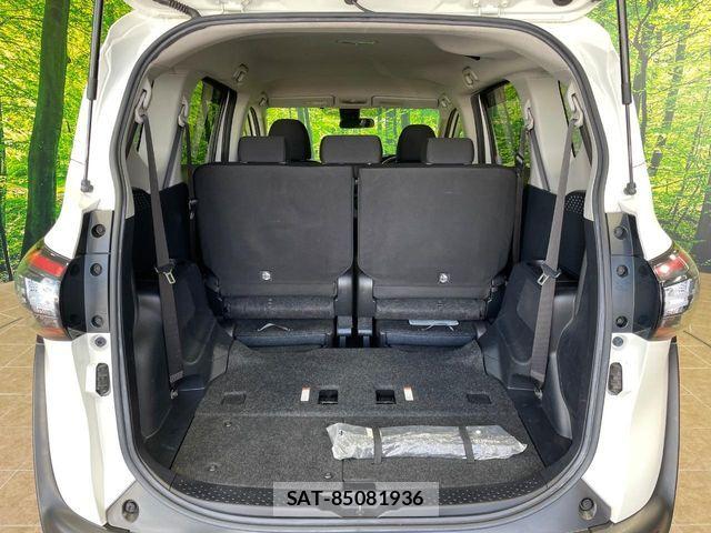 Toyota SIENTA 2015-10 7060738-10