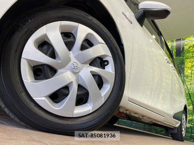 Toyota SIENTA 2015-10 7060738-12