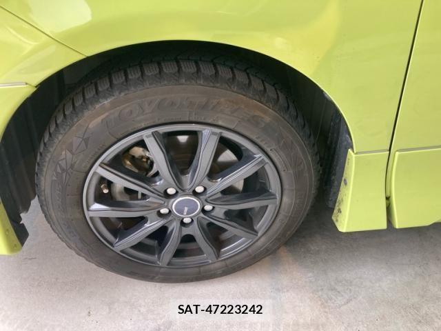 Toyota SIENTA 2021-02 7060732-6