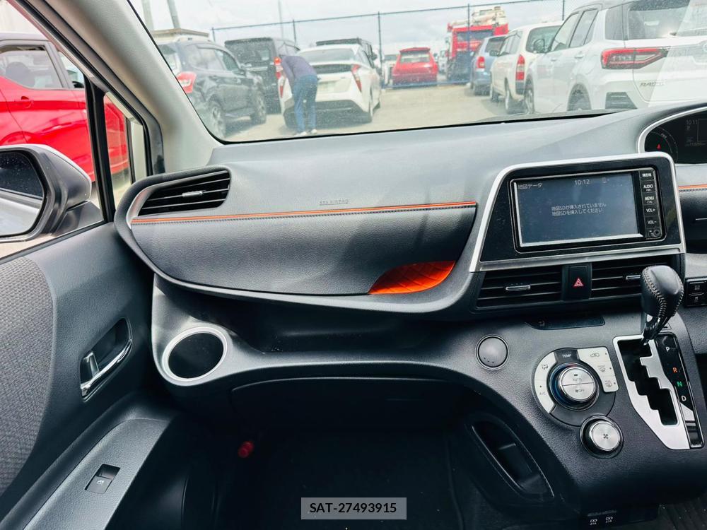 Toyota SIENTA 2020 6900463-17