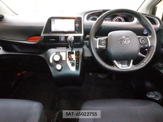 Toyota SIENTA 2016-11 7225058-2