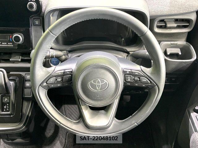 Toyota SIENTA 2023-12 7225109-10